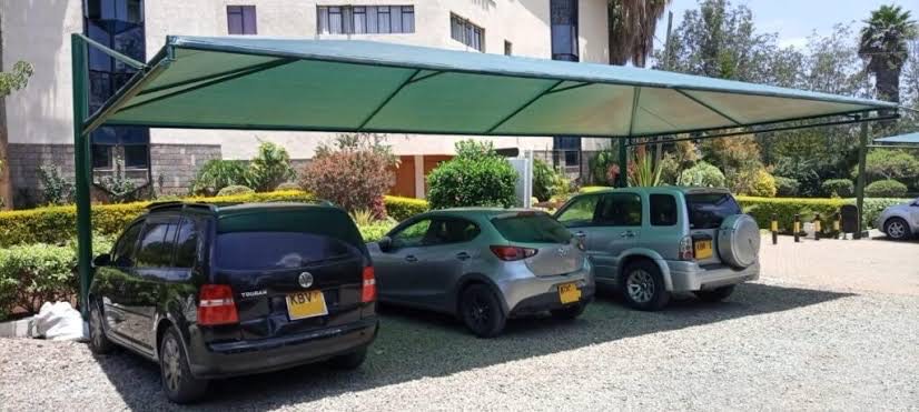 SBF CARPORT 20