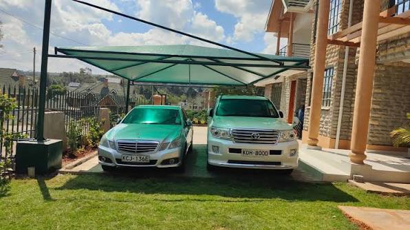SBF GREEN CANTILEVER CAR SHADE 8