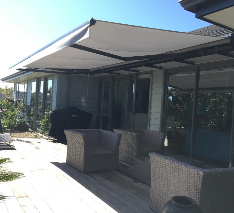 RETRACTABLE AWNING 6 SBF INTERIORS AND OUTDOOR SOLUTIONS LTD