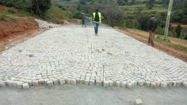 SBF COBBLESTONES CABRO 1