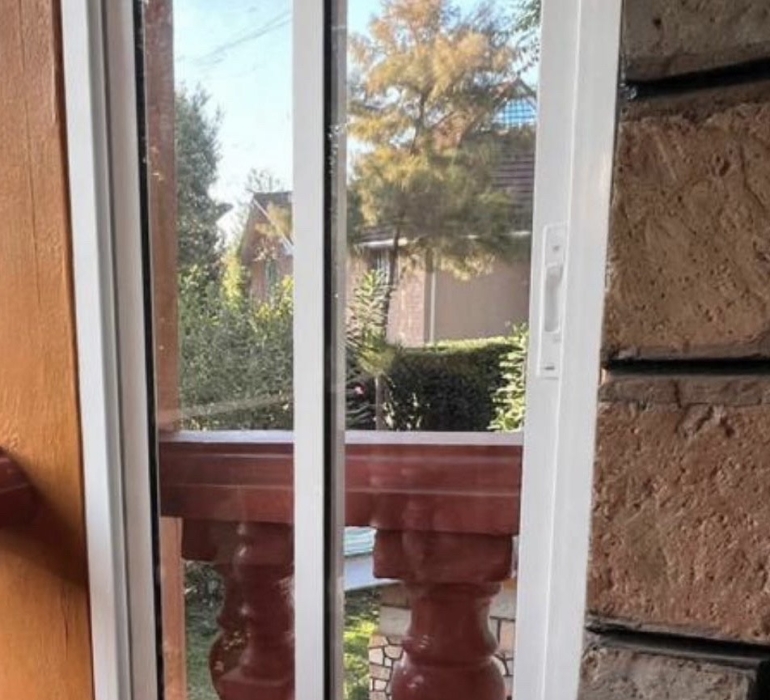 SBF BALCONY SLIDING GLASS WINDOWS 2