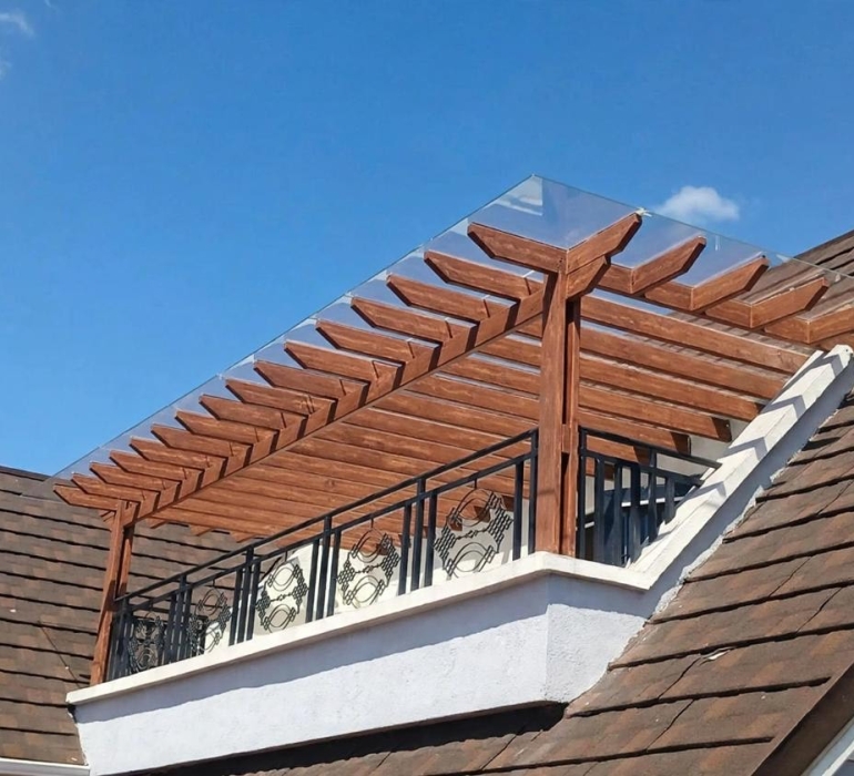 SBF ROOFTOP GLASS PERGOLA